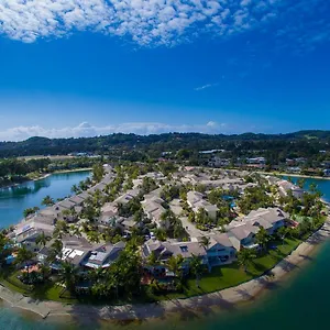 **** Resort Isle Of Palms Australia